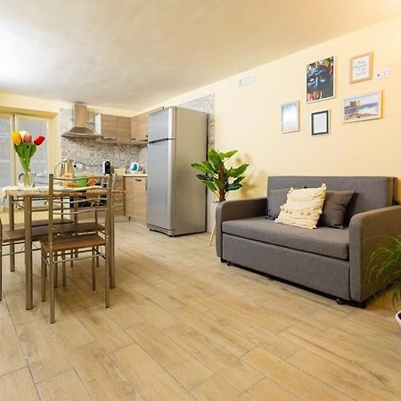 Appartamento Lucon House Napoli Esterno foto