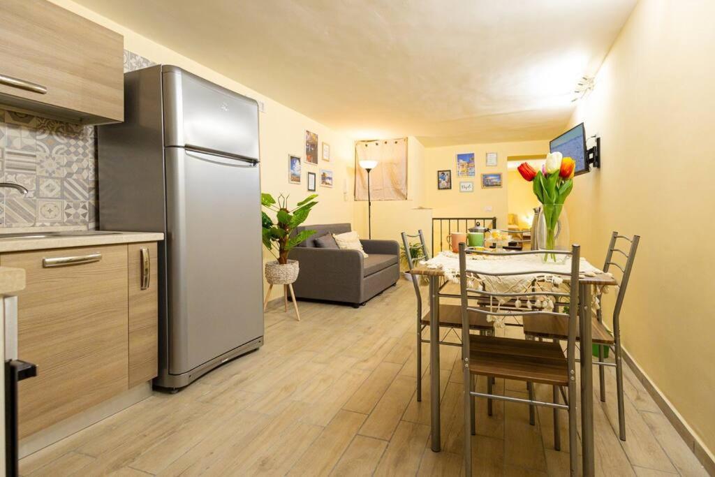 Appartamento Lucon House Napoli Esterno foto