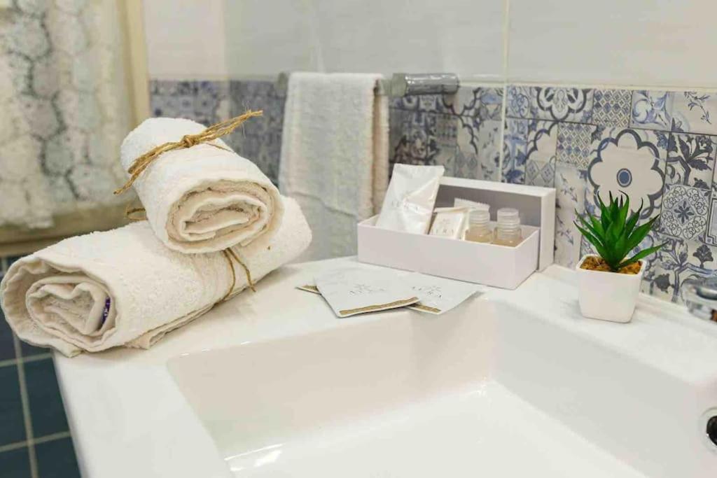 Appartamento Lucon House Napoli Esterno foto